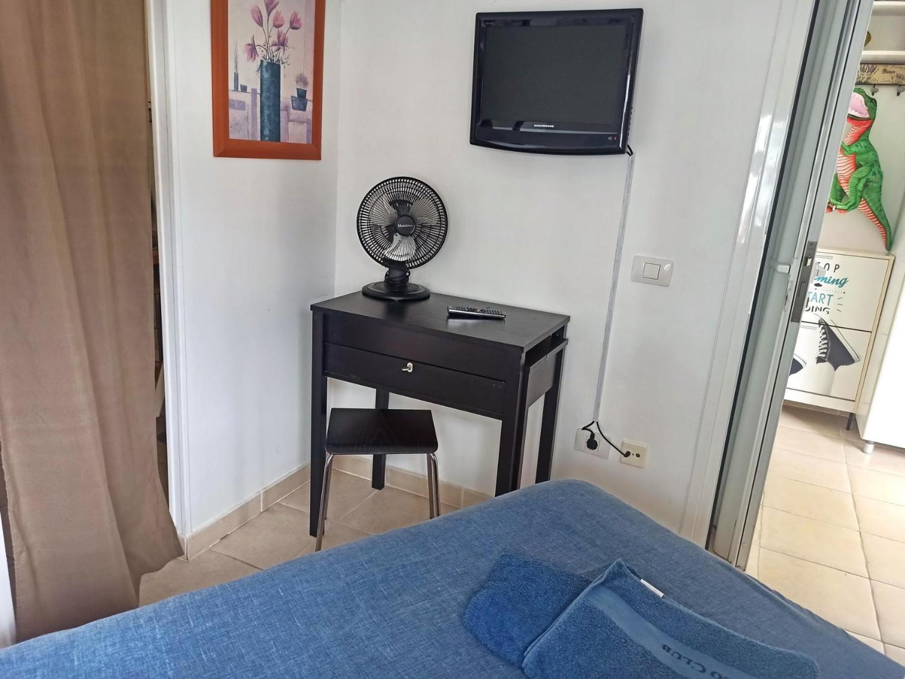 Cozy Apartment In The Center Of Costa Adeje On The 1St Coastline 외부 사진